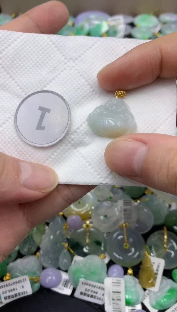 颈饰未镶嵌翡翠天然缅甸翡翠A货