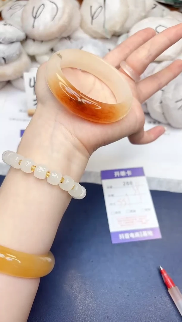 石英质玉手镯未镶嵌286-财气镯-圈口55.9