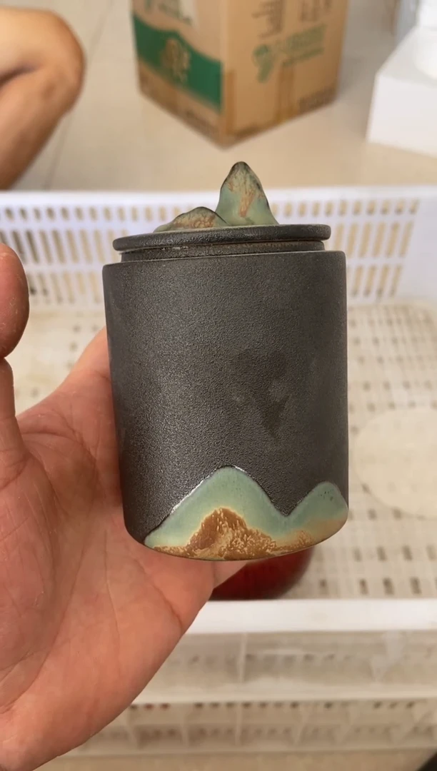 无运费险有瑕疵的摄影的产品有使用过的痕迹有点脏介意勿拍