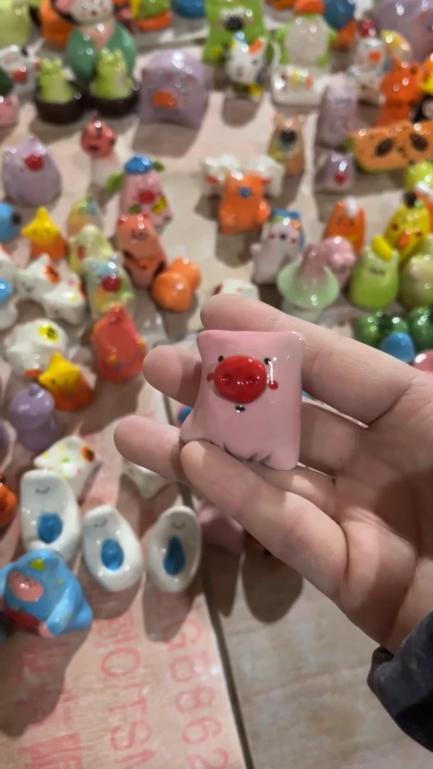 【闪购商品】摆件手工微瑕陶瓷50