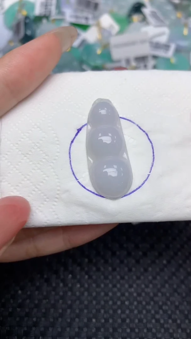 翡翠未镶嵌颈饰天然翡翠a货