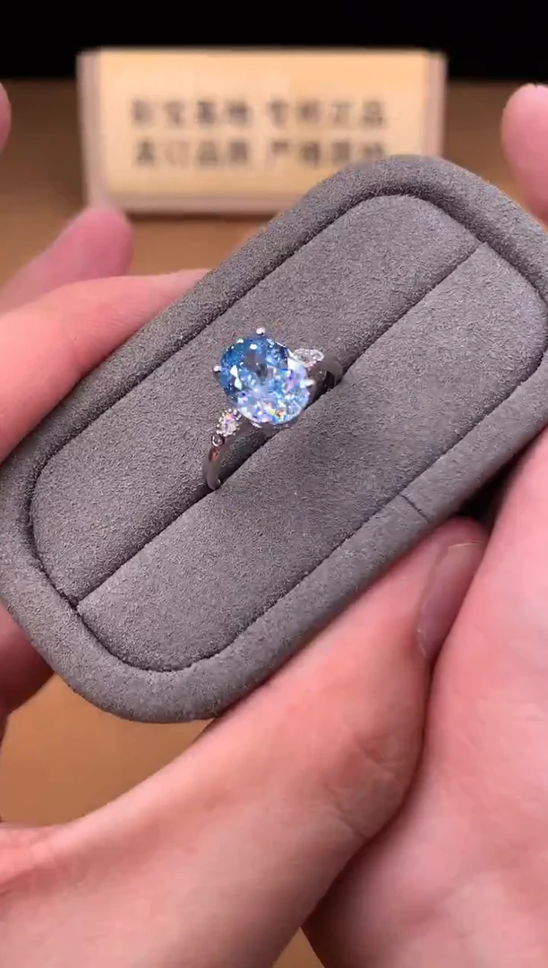 银S925镶嵌戒指海蓝宝石2222