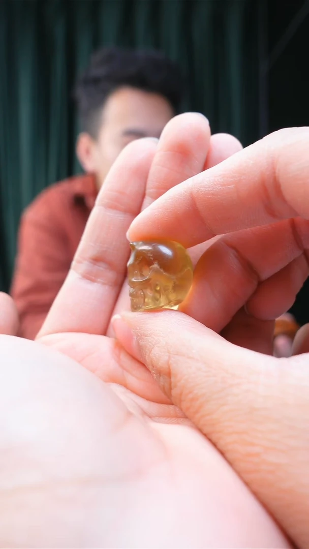 【闪购商品】玛瑙/玉髓单颗未镶嵌12以下可用黄骷髅（默认有瑕
