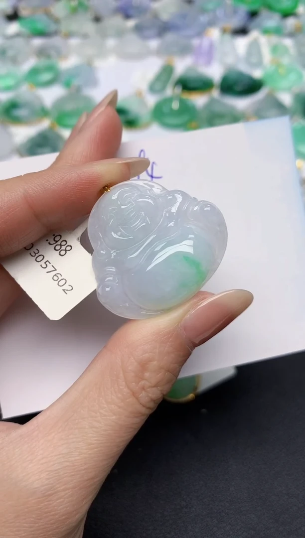 颈饰18K金镶嵌翡翠天然缅甸A货翡翠百元以上9元证书费自理