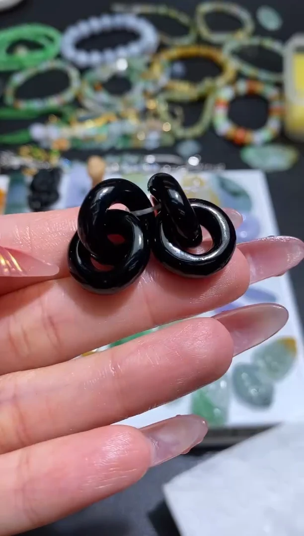 未镶嵌定制翡翠翡翠毛货~