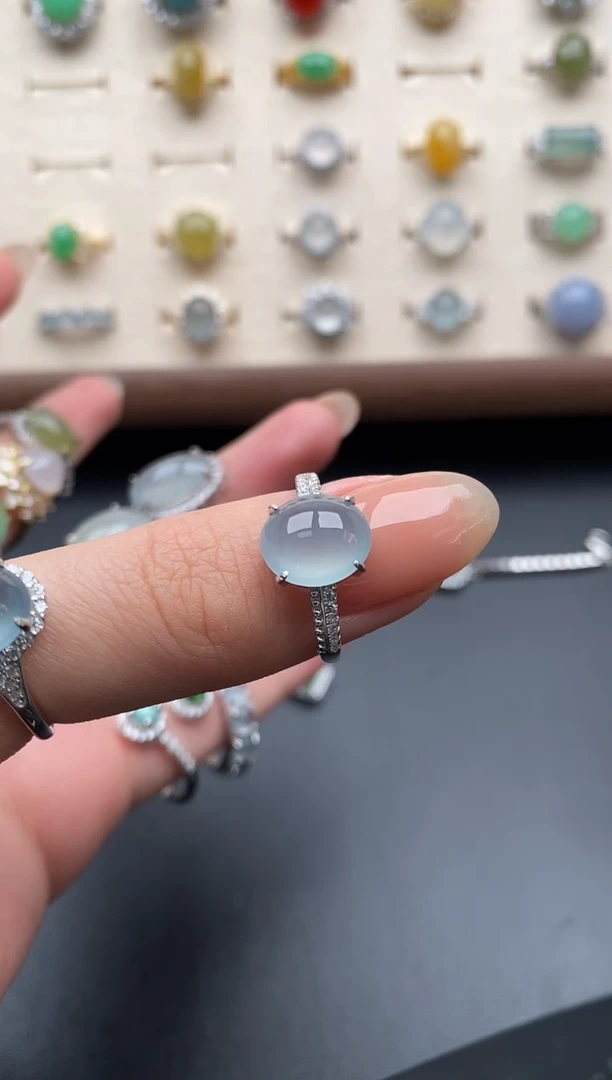 银S925镶嵌戒指翡翠一物一证一礼盒