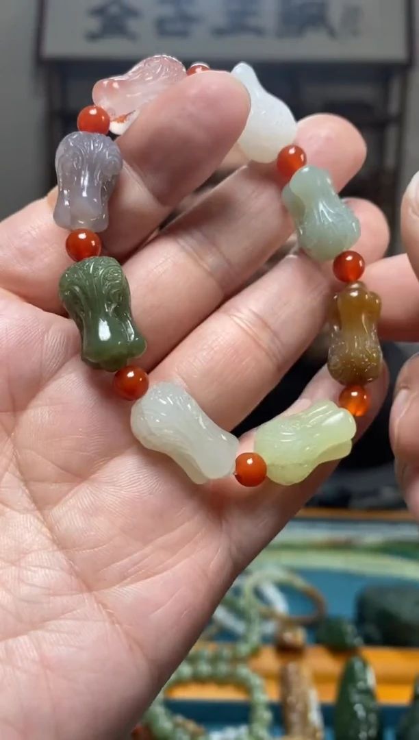 【闪购商品】和田玉挂件未镶嵌93