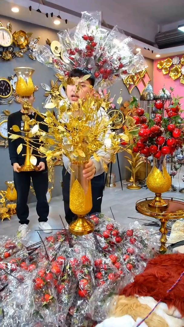 人造板瘦花瓶加10个金花