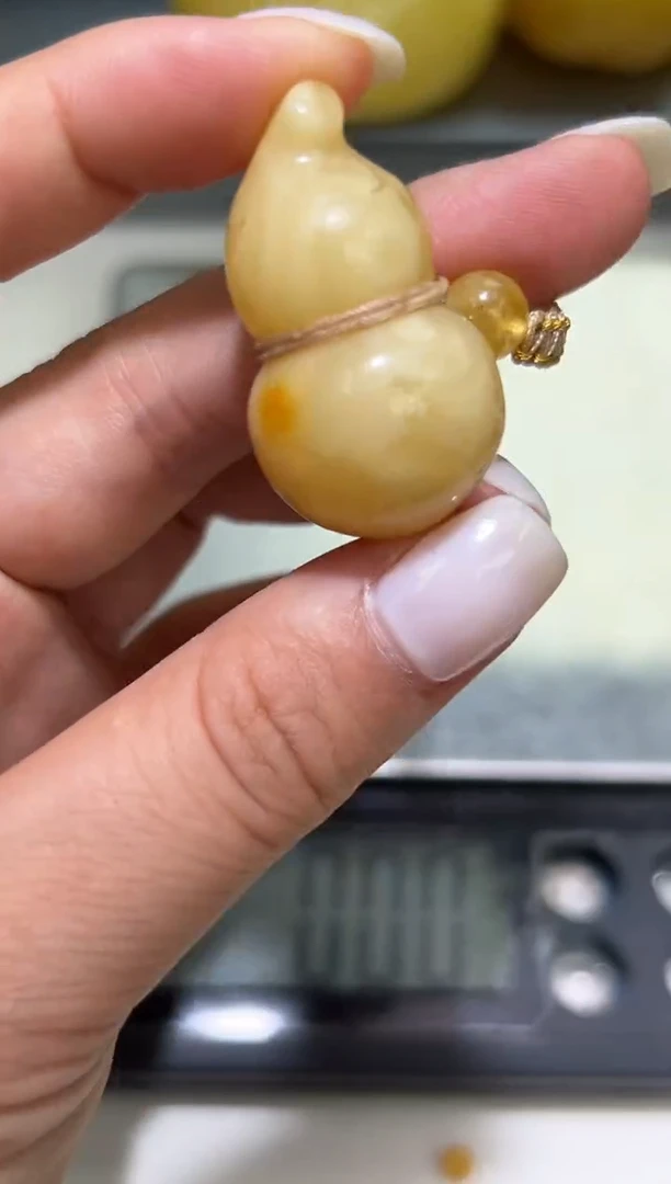 裸石琥珀未镶嵌琥珀蜜蜡吊坠