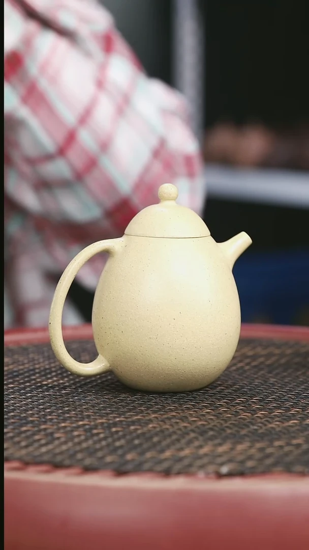 茶壶紫砂本山绿高龙蛋190CC
