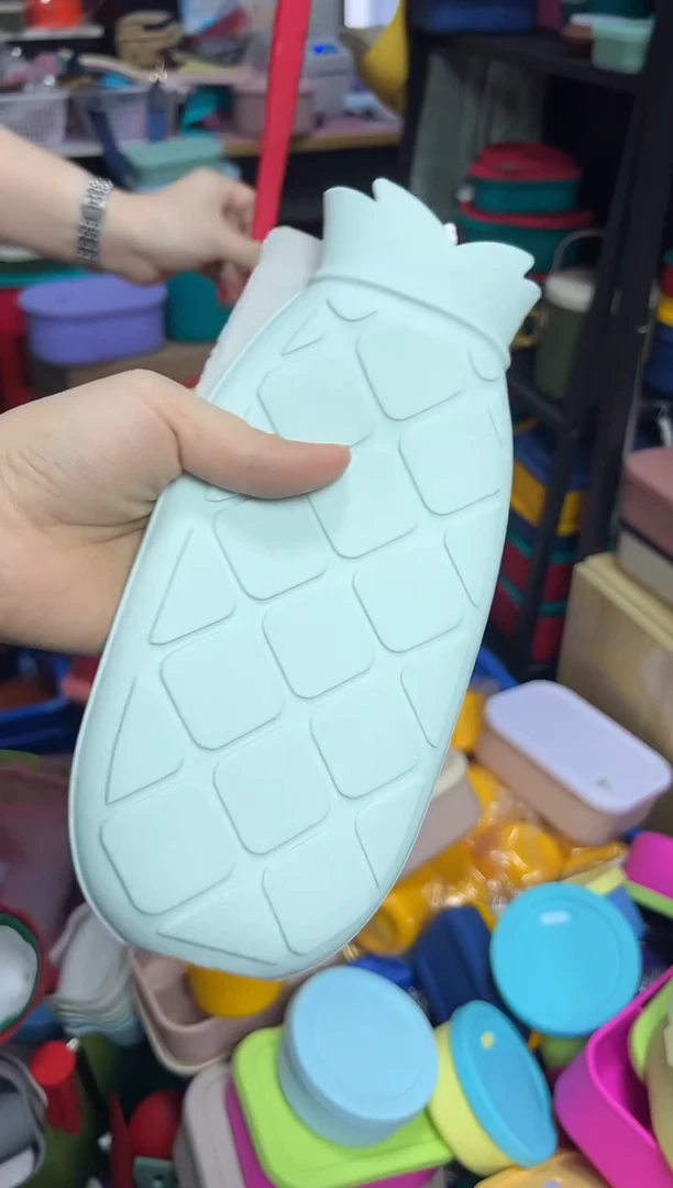 硅胶680ml-灰绿色+硅胶热水袋