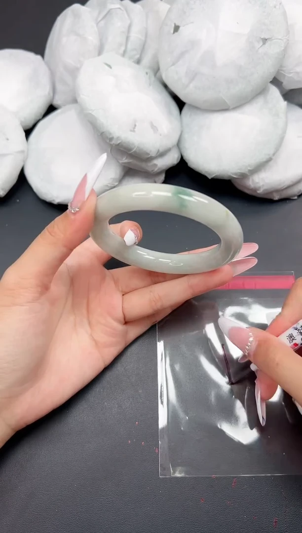 精品手镯，一物一拍T-042