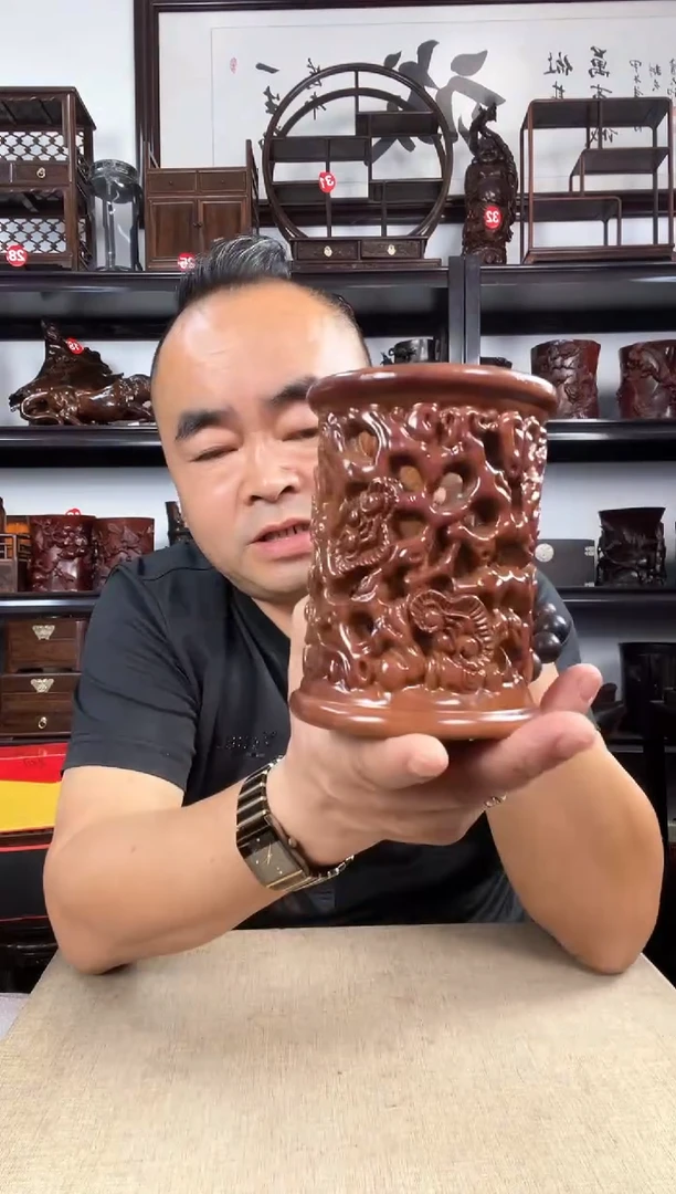木黄笔筒老李红木工艺品