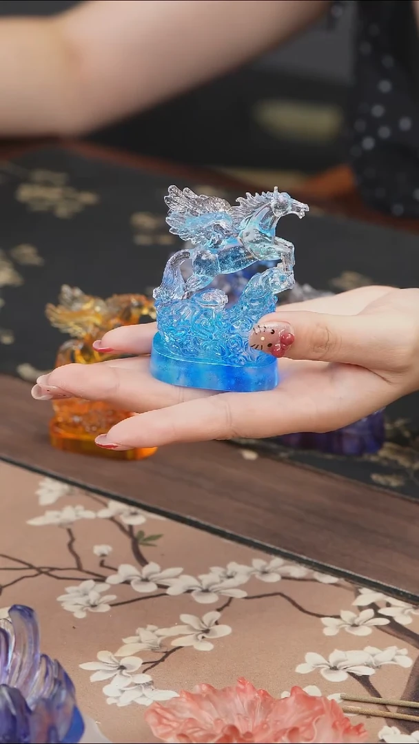 手工艺品琉璃蓝色飞马茶宠摆件
