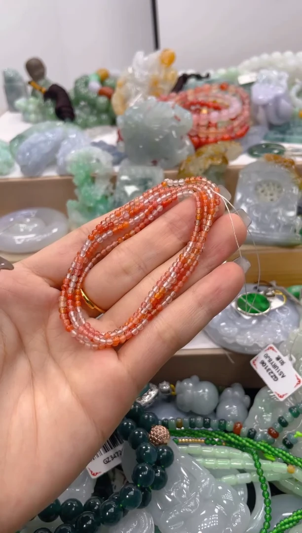 未镶嵌挂件翡翠080