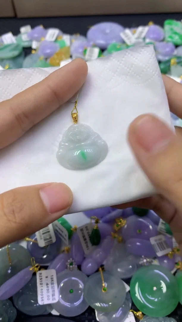 颈饰未镶嵌翡翠天然缅甸翡翠A货