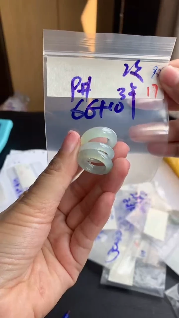 未镶嵌定制翡翠毛货需精细抛光拍一发一