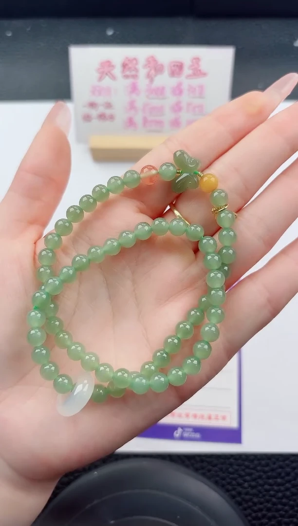 未镶嵌手串和田玉嗨购微色差T1010
