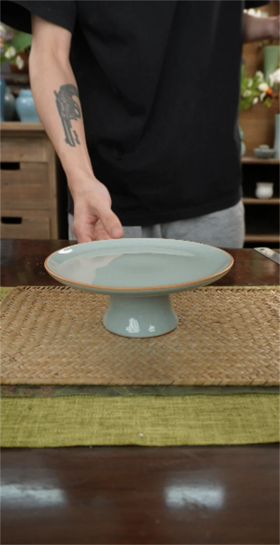 【闪购商品】粉青团圆高足细脚果盘18cm