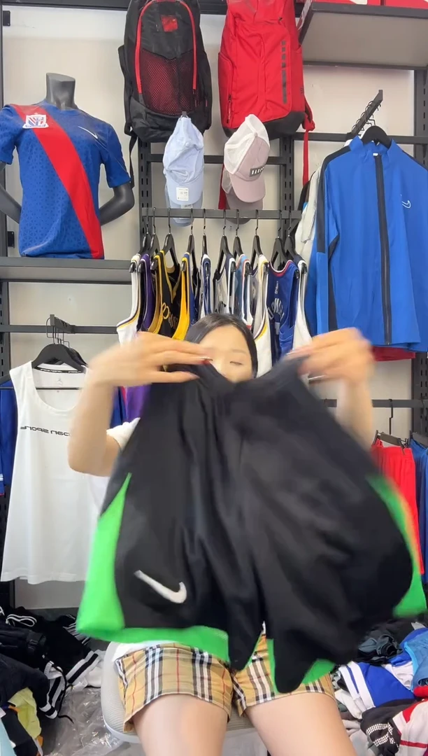 193瑕疵修复以直播间过款为准