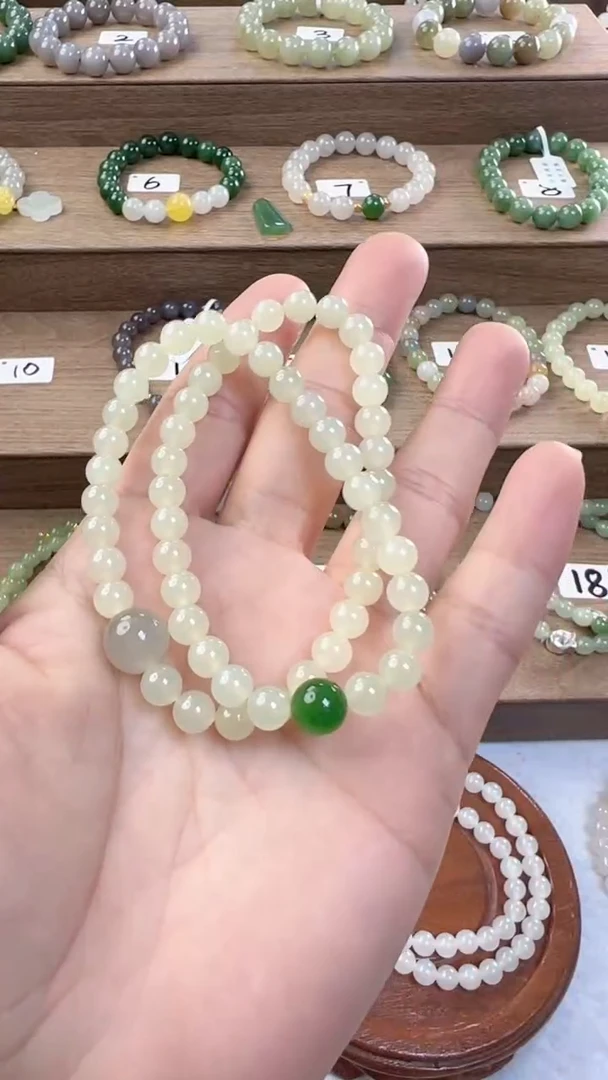 【闪购商品】和田玉手串未镶嵌6m蜂蜜水双圈手串