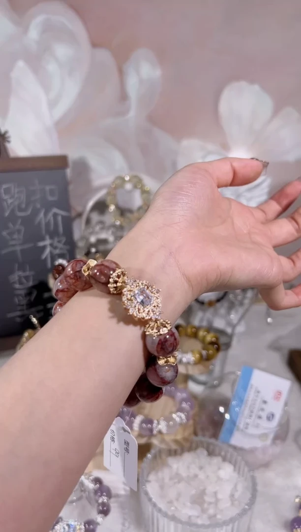 【闪购商品】水晶手链未镶嵌天然水晶默认微瑕 多样性发货发其一