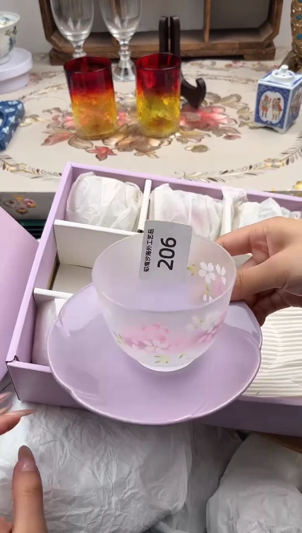 瓷片?****啡P         206