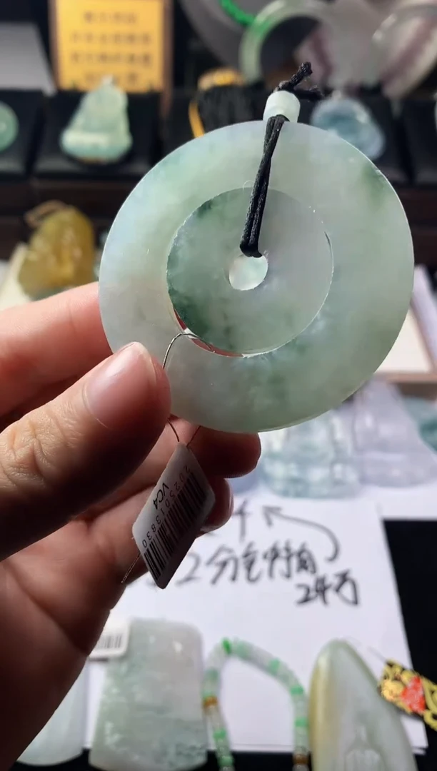 未镶嵌定制翡翠邓***动毛货不退不换