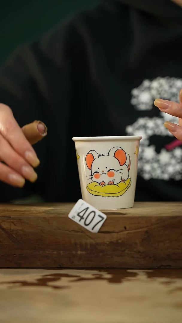 【闪购商品】瓷片新品设计师手作款 手绘生肖主人杯