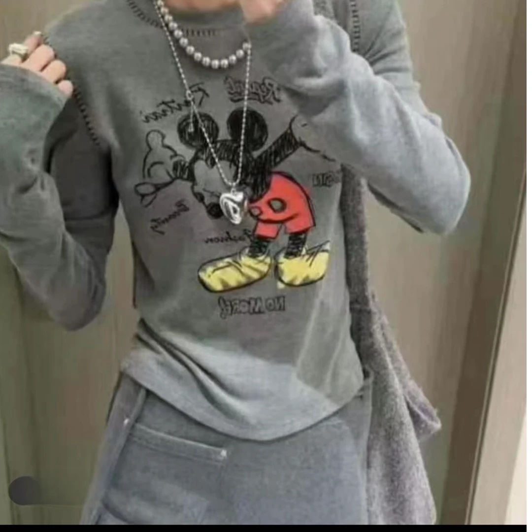 1627笑嘻嘻新款长袖T休闲百搭灰色印花圆领卡通