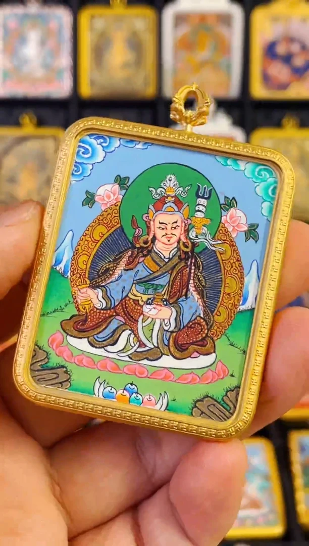 吊坠热贡纯手绘唐卡莲花生大士