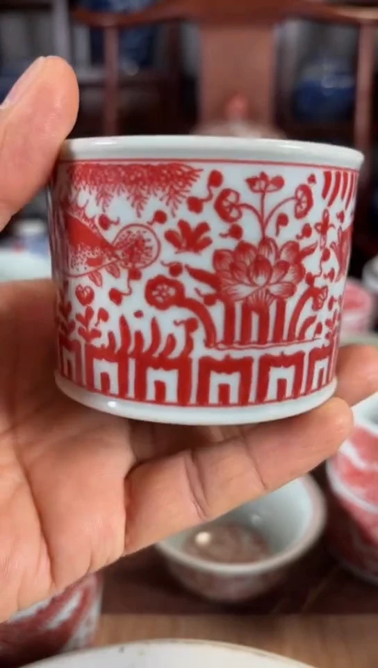 柴窑釉里红鱼藻纹融天杯杯