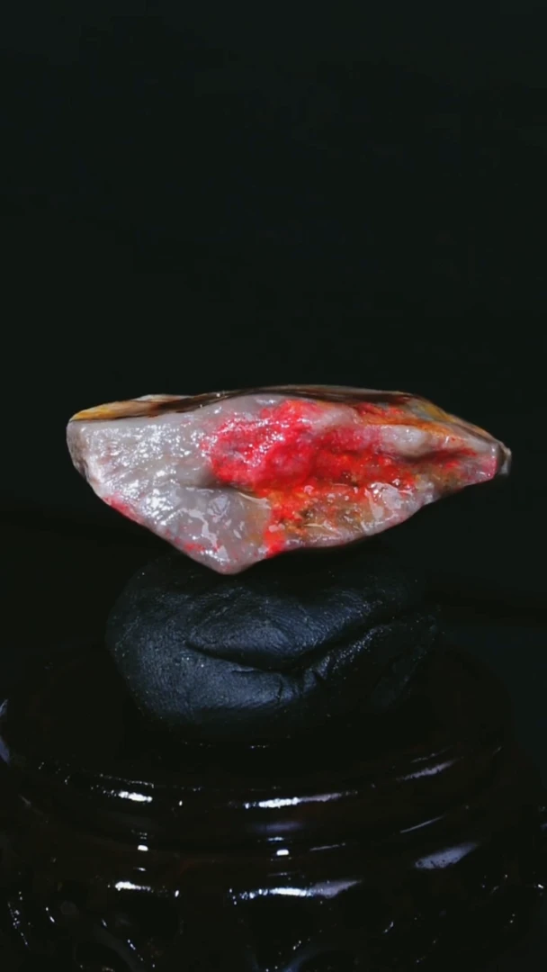 昌化石昌化鸡血石