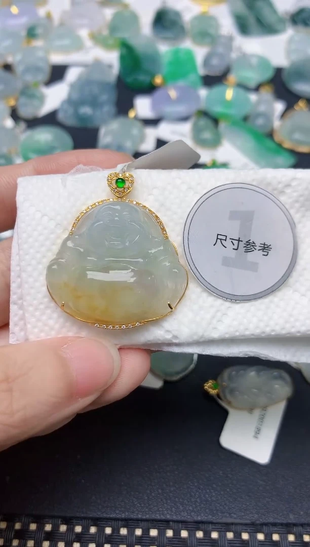 颈饰18K金镶嵌翡翠天然缅甸A货翡翠