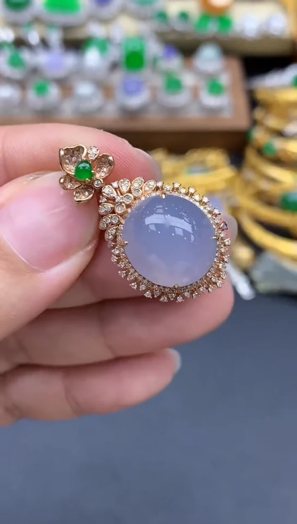 翡翠18K金镶嵌颈饰450-春日珠宝