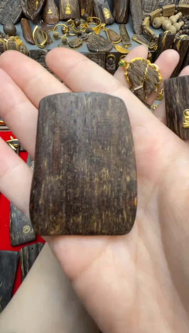 沉香吊坠沉香吊坠4