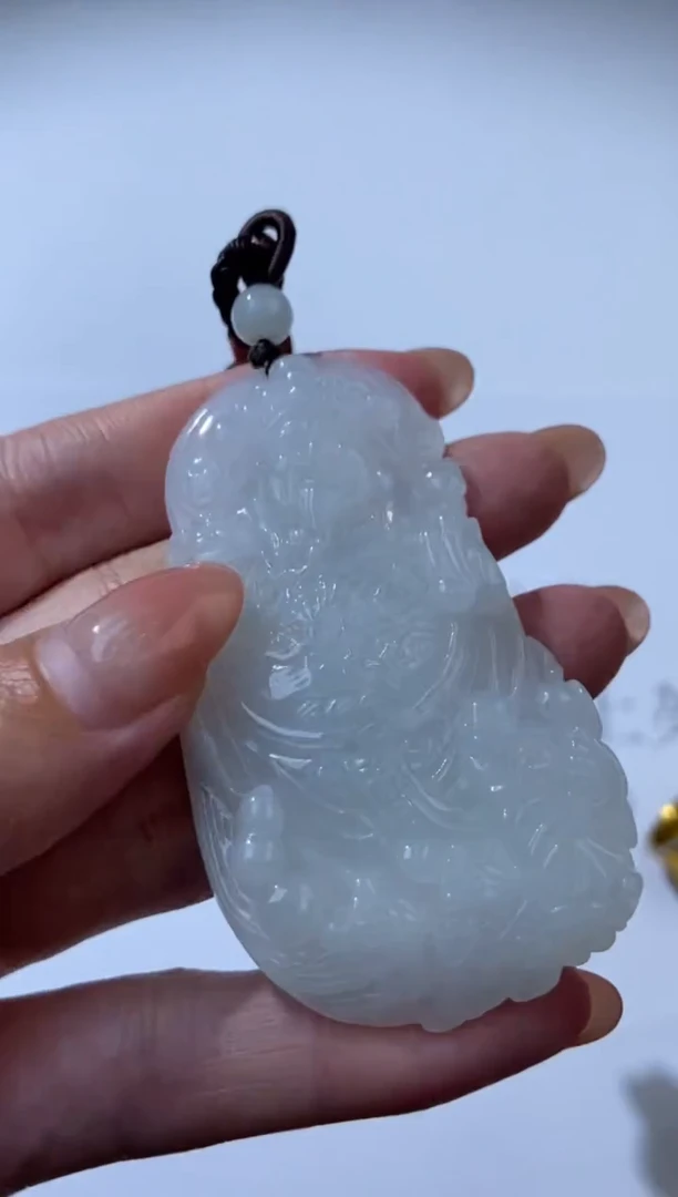 未镶嵌挂件翡翠300885  多人