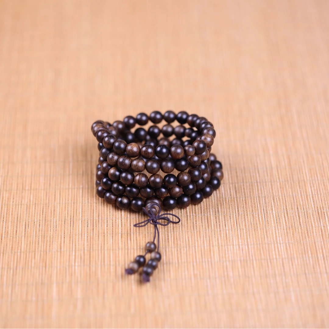 沉香中国香博园越南芽庄玉化红土瘤疤白棋0.8多圈长串qy800615