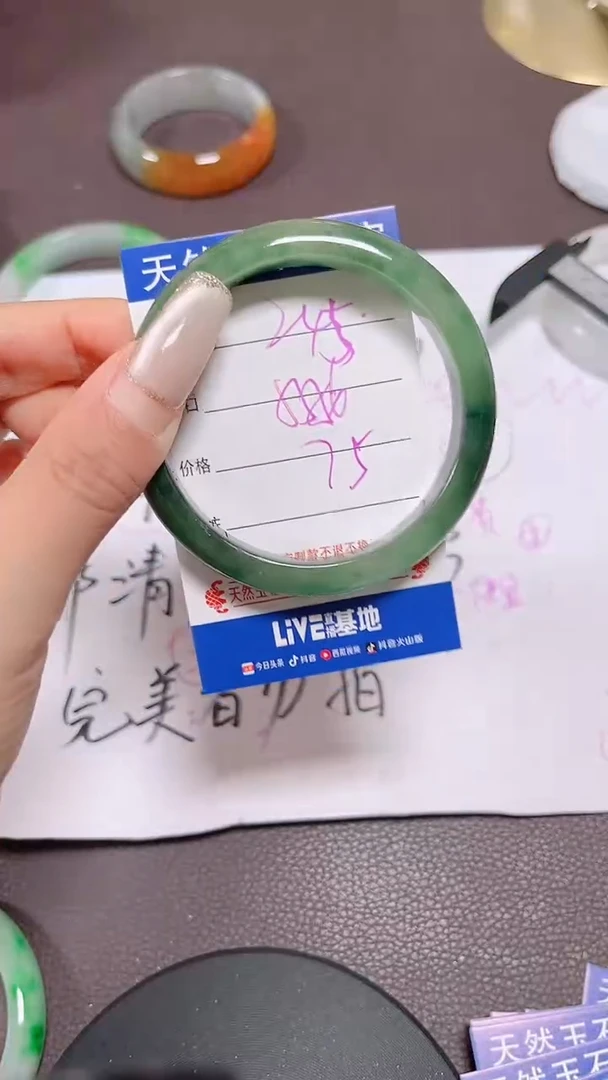 245所见即所得，拍啥发啥