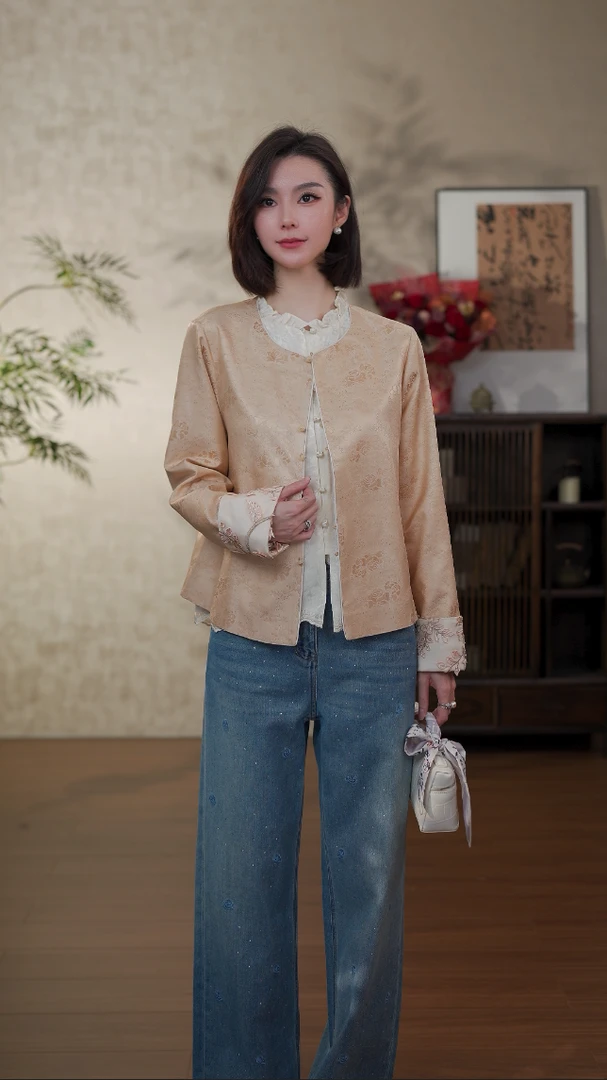 GONG QUE 新中式早春款暗纹提花圆领对襟长袖外套 242676