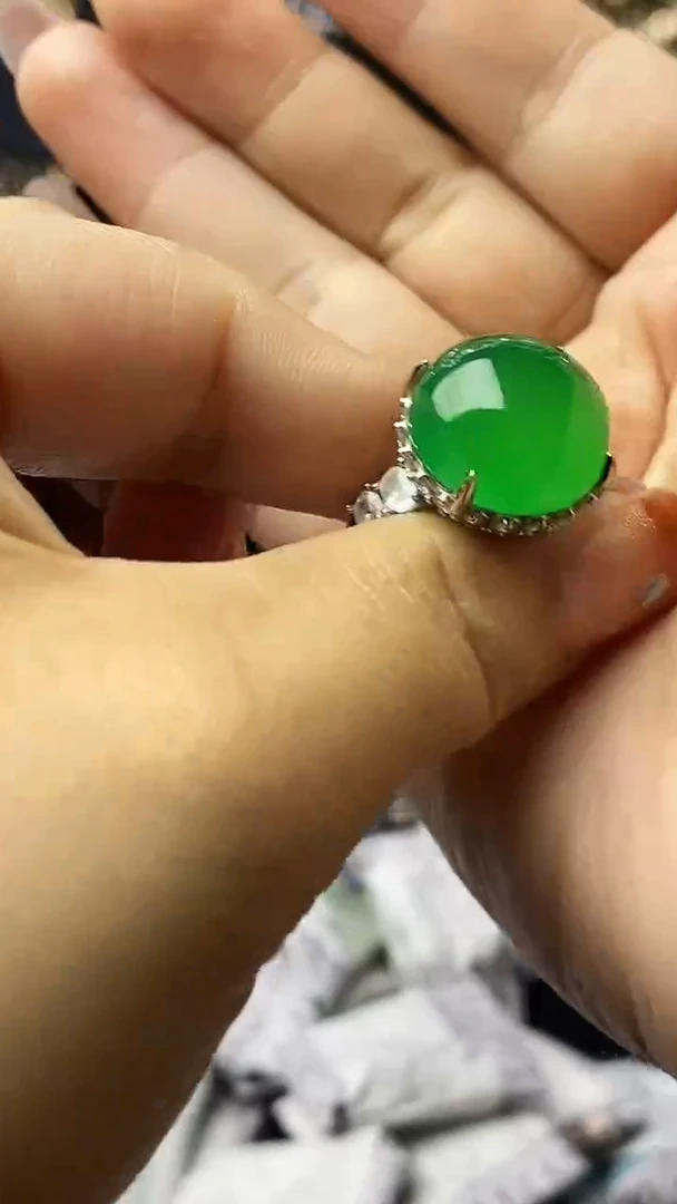 满色吊坠    所见即所得