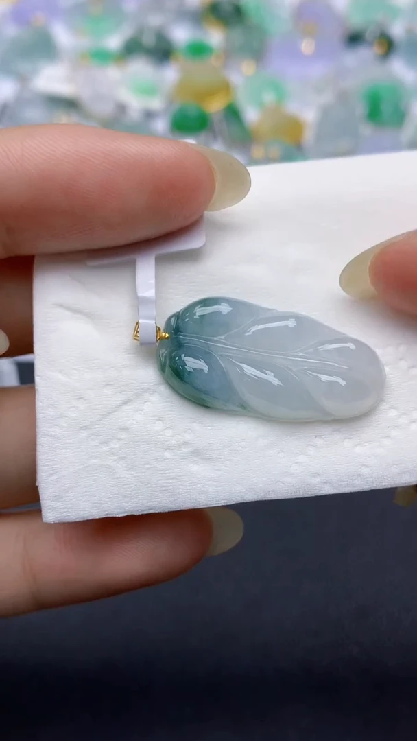 颈饰未镶嵌翡翠天然缅甸a货翡翠百元以上9元证书费自理