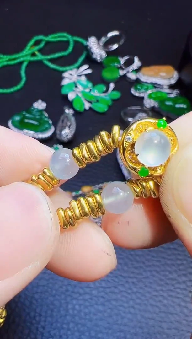 足金镶嵌手链翡翠M****g翡翠