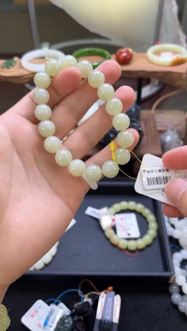 手串未镶嵌和田玉卡12且末迪克兰 圆珠