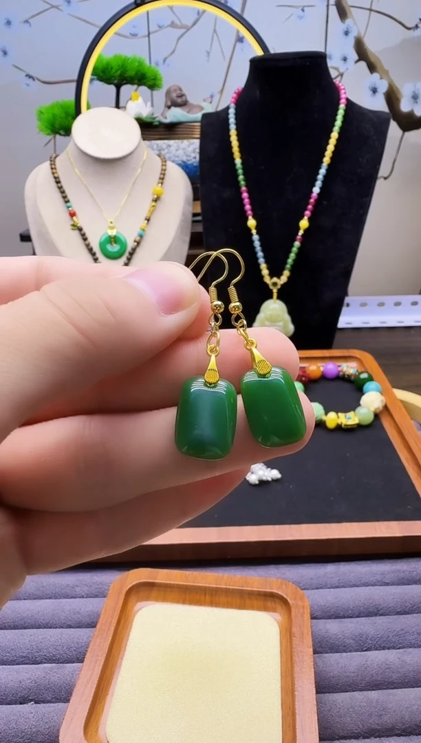 和田玉14K金镶嵌耳饰E111