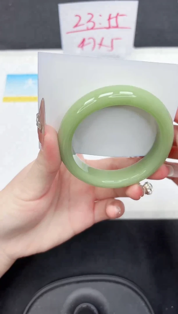 【闪购商品】石英质玉手镯未镶嵌A13-58