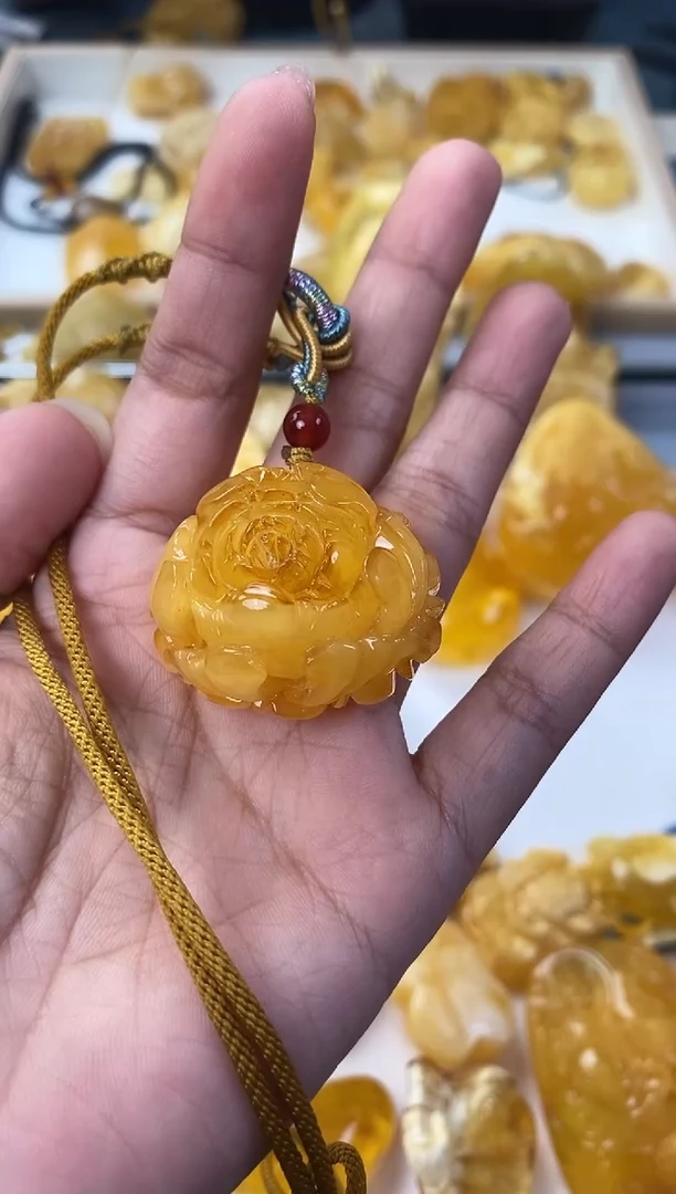 未镶嵌琥珀裸石天然琥珀蜜蜡