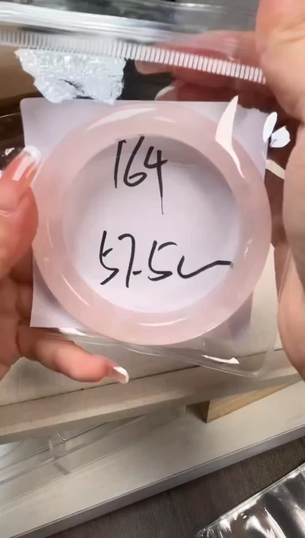 水晶手镯未镶嵌164号(默认有瑕疵)
