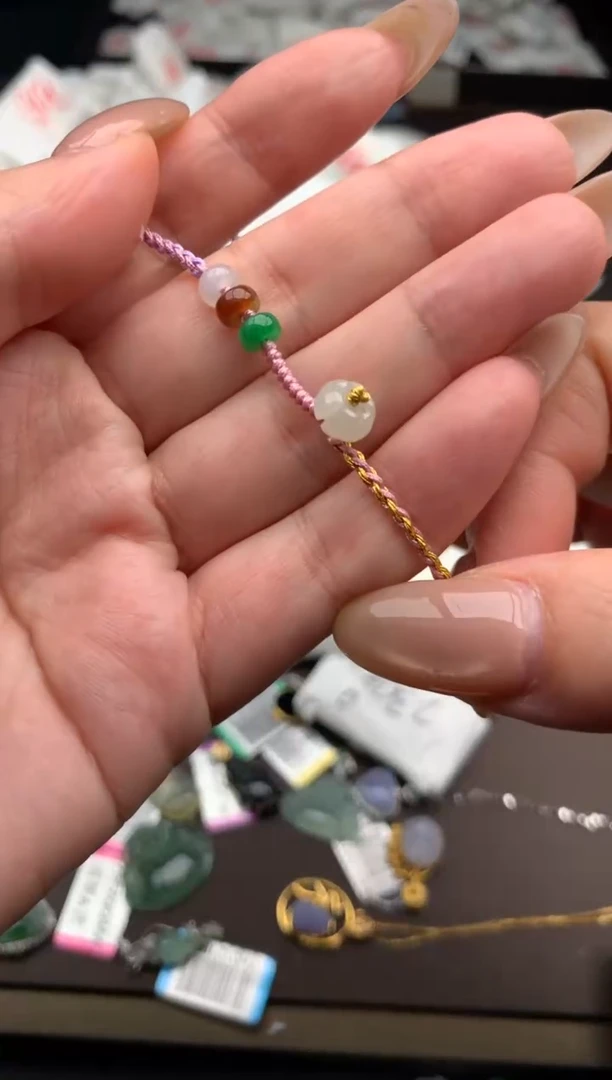 【闪购商品】翡翠手绳未镶嵌 一