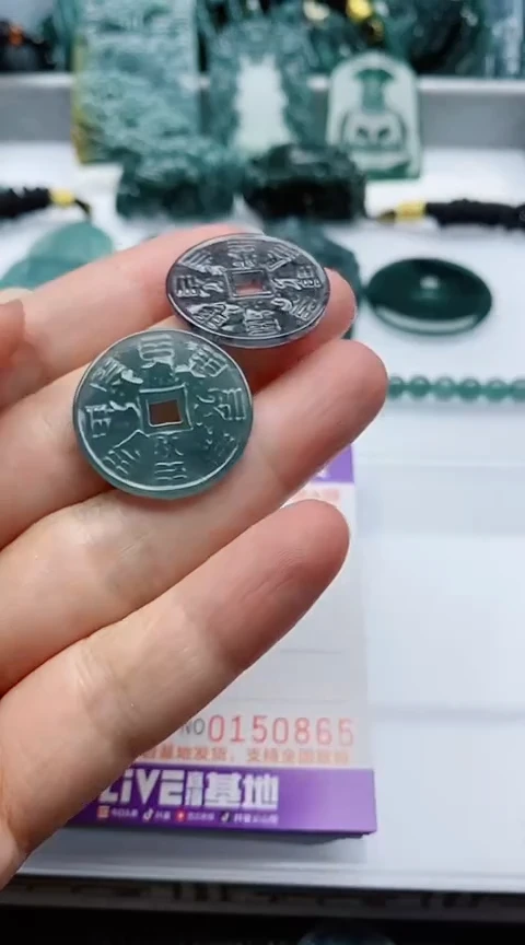 颈饰未镶嵌翡翠多样性发其1一